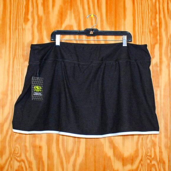 NWT Athletic Works Black Active Skort - Size 2X - Picture 1 of 6